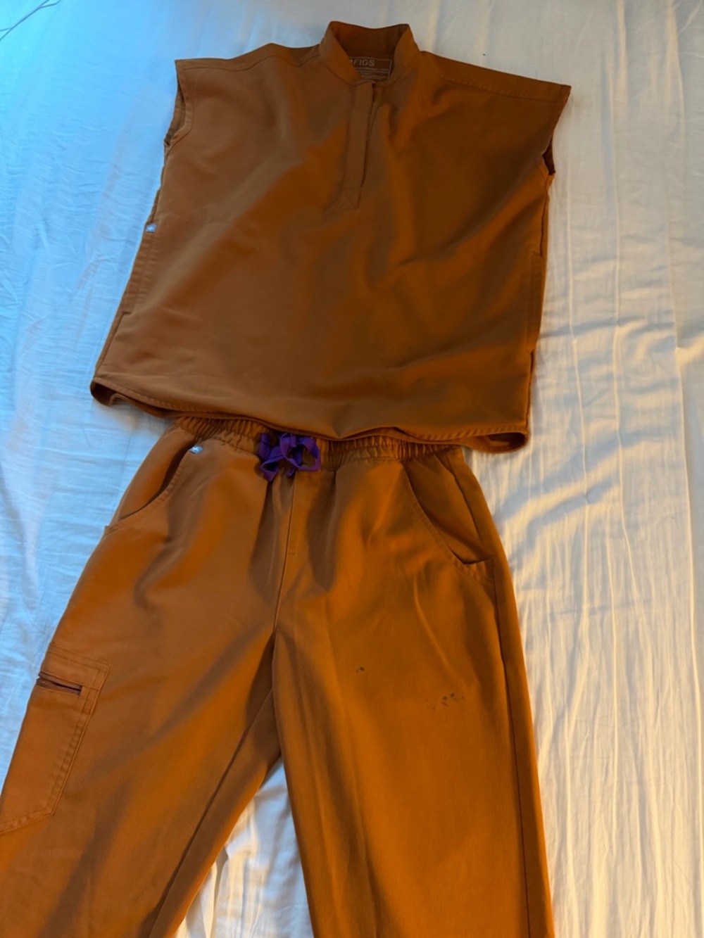 Figs Rafaela Style Scrub Set - Picture 3 of 5